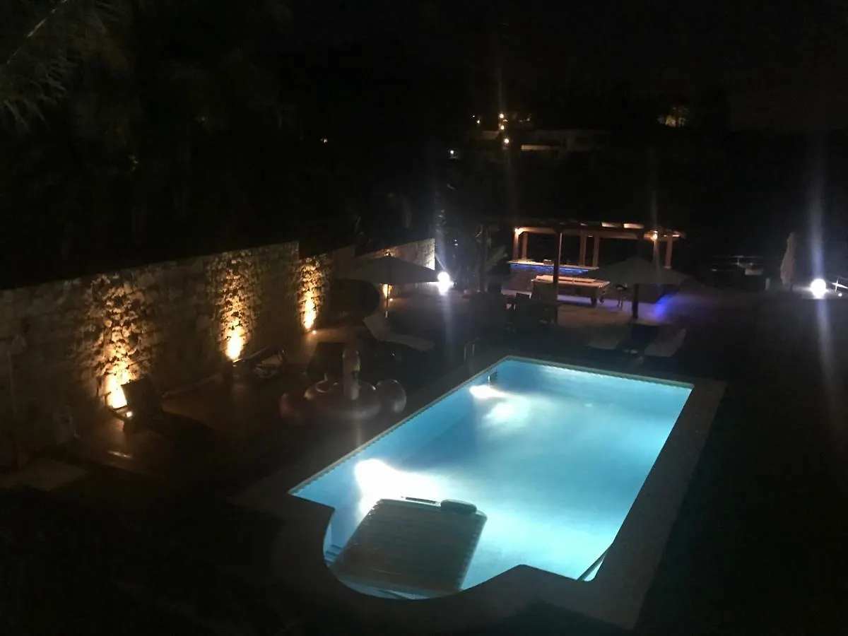 Villa Maracana Marbella Homestay
