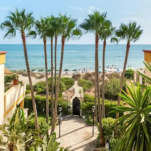 Apartamento Romana Playa Elviria, Marbella