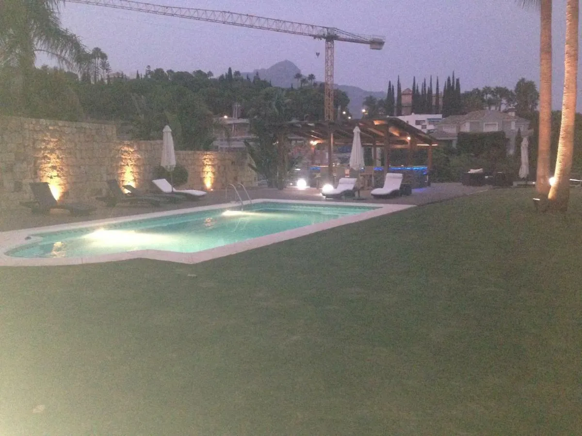 Villa Maracana Marbella Homestay